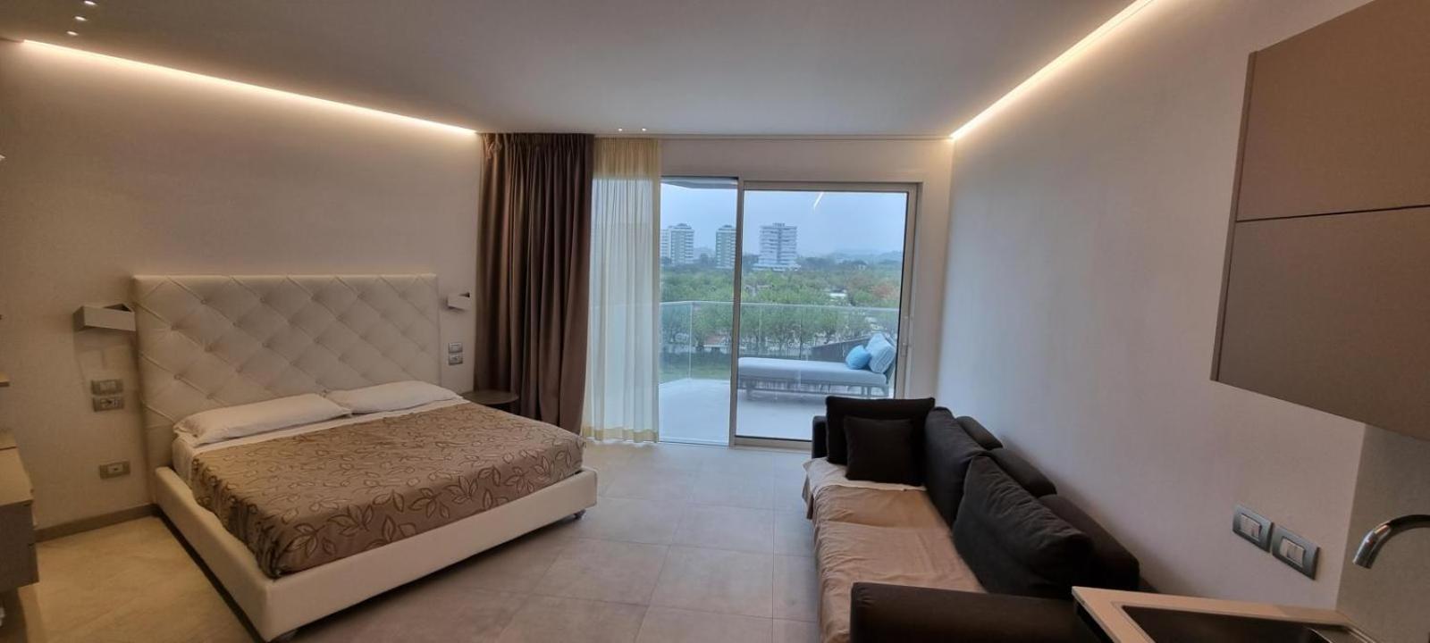 Hotel Residence Imperial Misano Adriatico Exterior photo